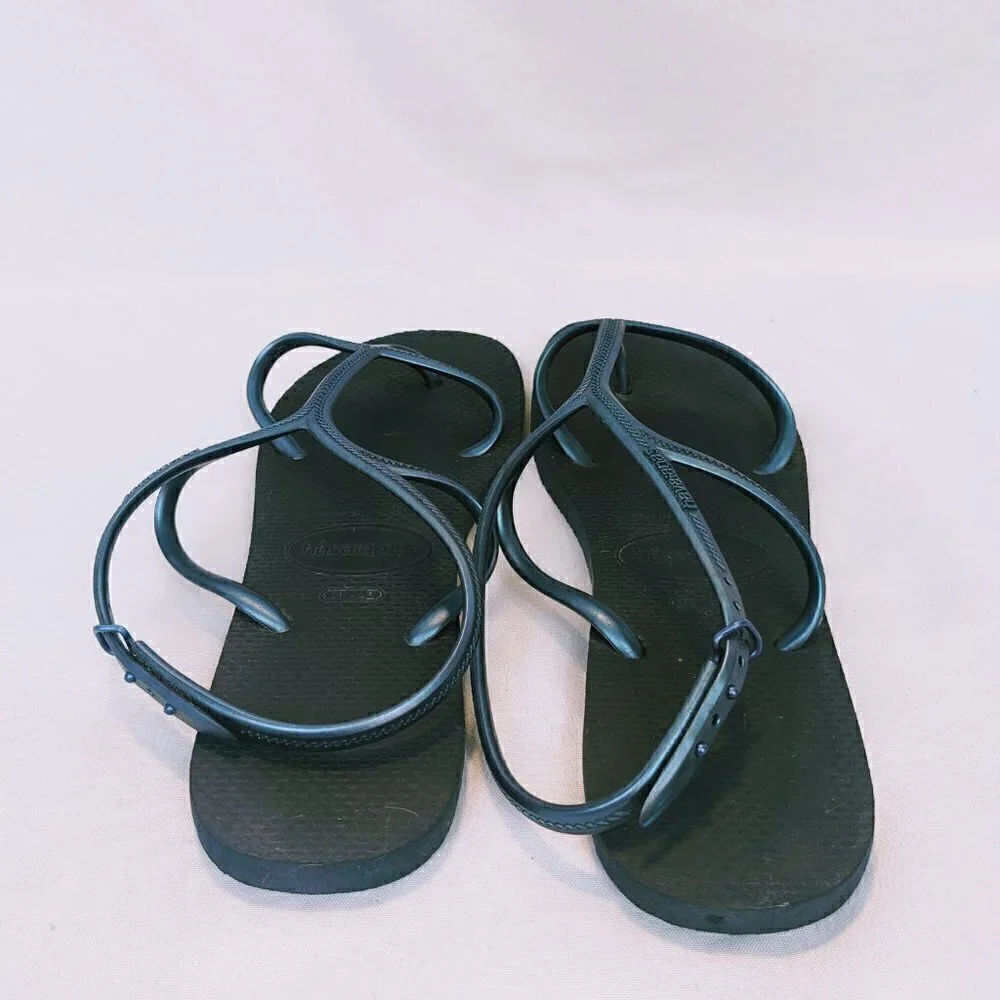 Havaianas Blue Strappy Sandals Women's Size 11/12W